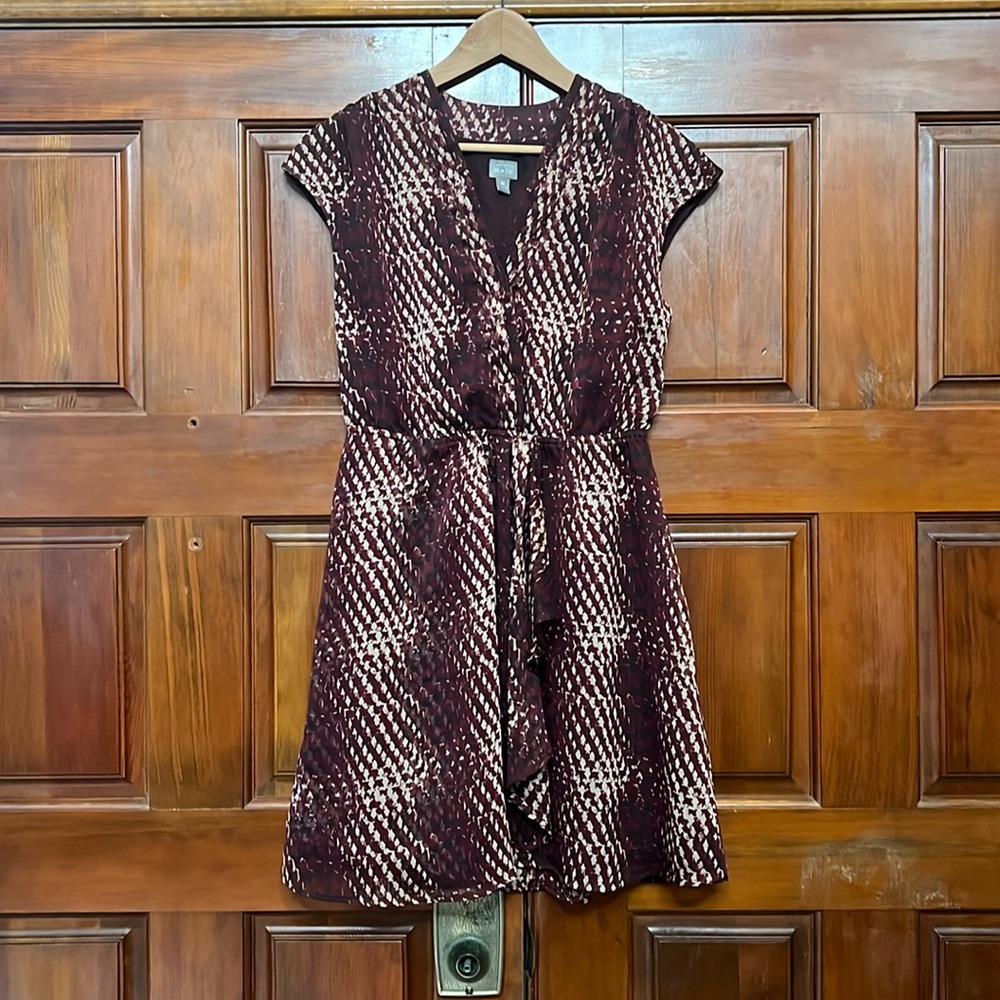 Converse one star dress size M